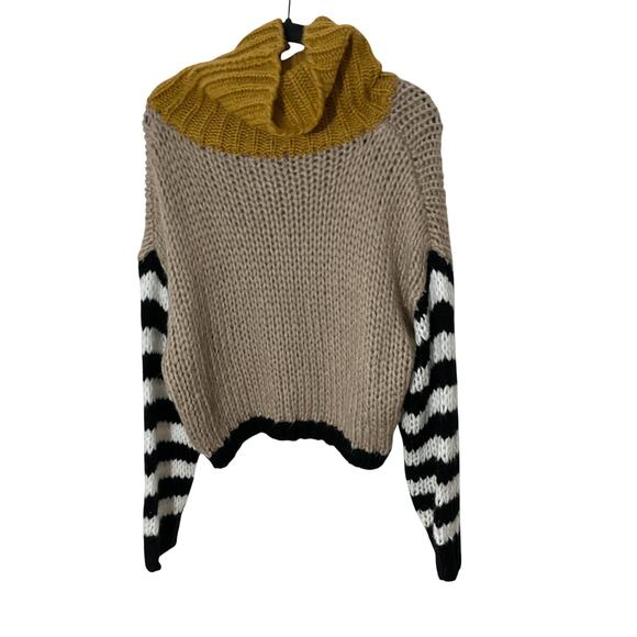 Favlux Light Knit Turtleneck Women's Medium Acrylic Sweater Funky Teacher Retro - Picture 1 of 5